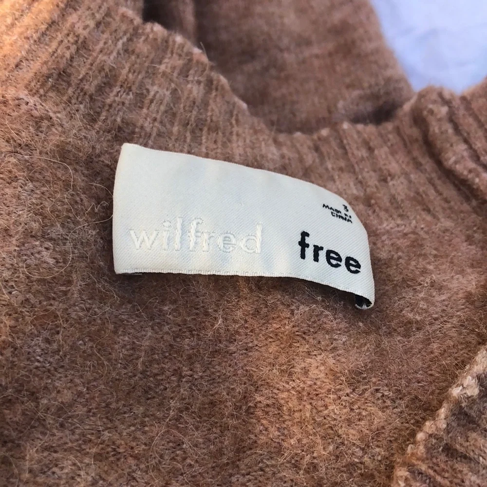 Wilfred Aritzia Sweater - Picture 4 of 5